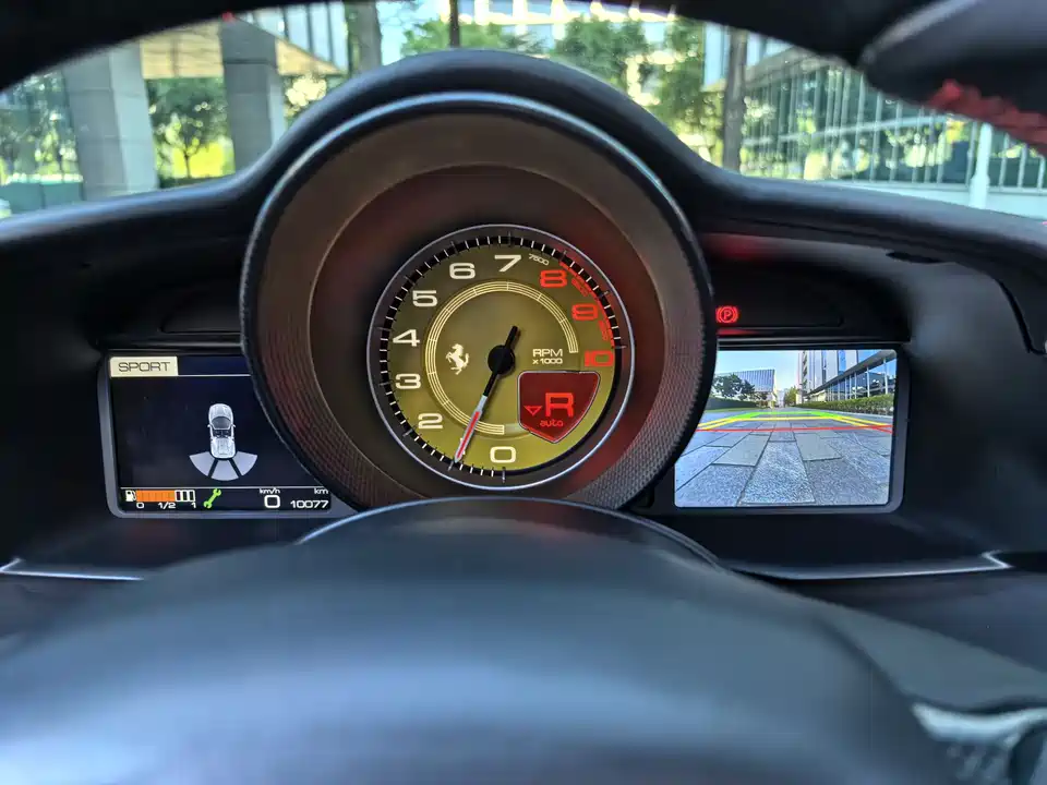 Ferrari 488