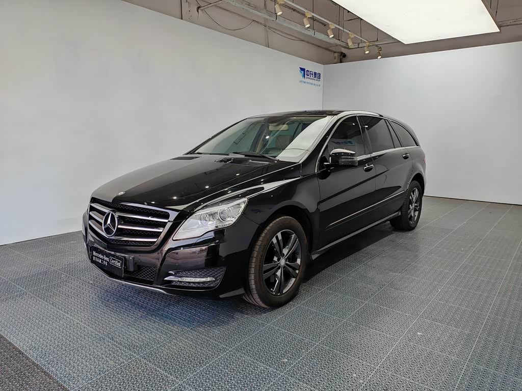 Mercedes-Benz R