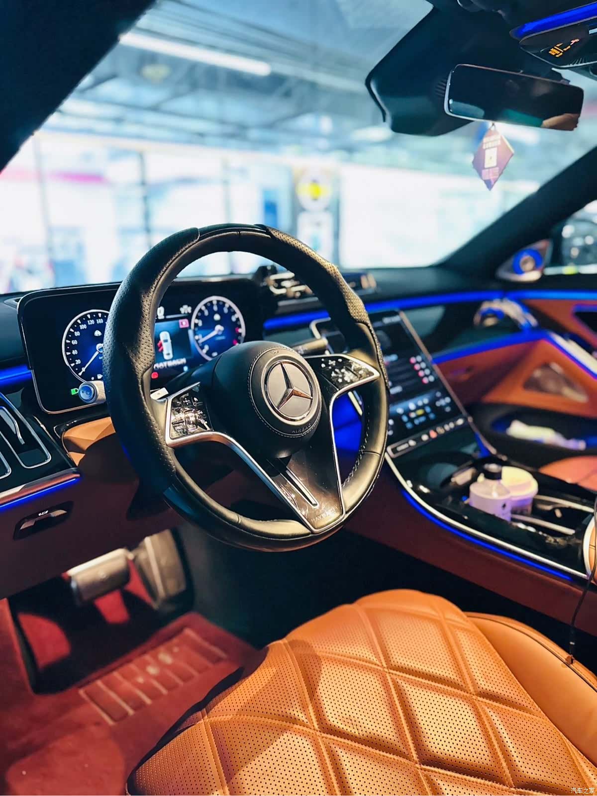 Maybach S-Class, 2023 8