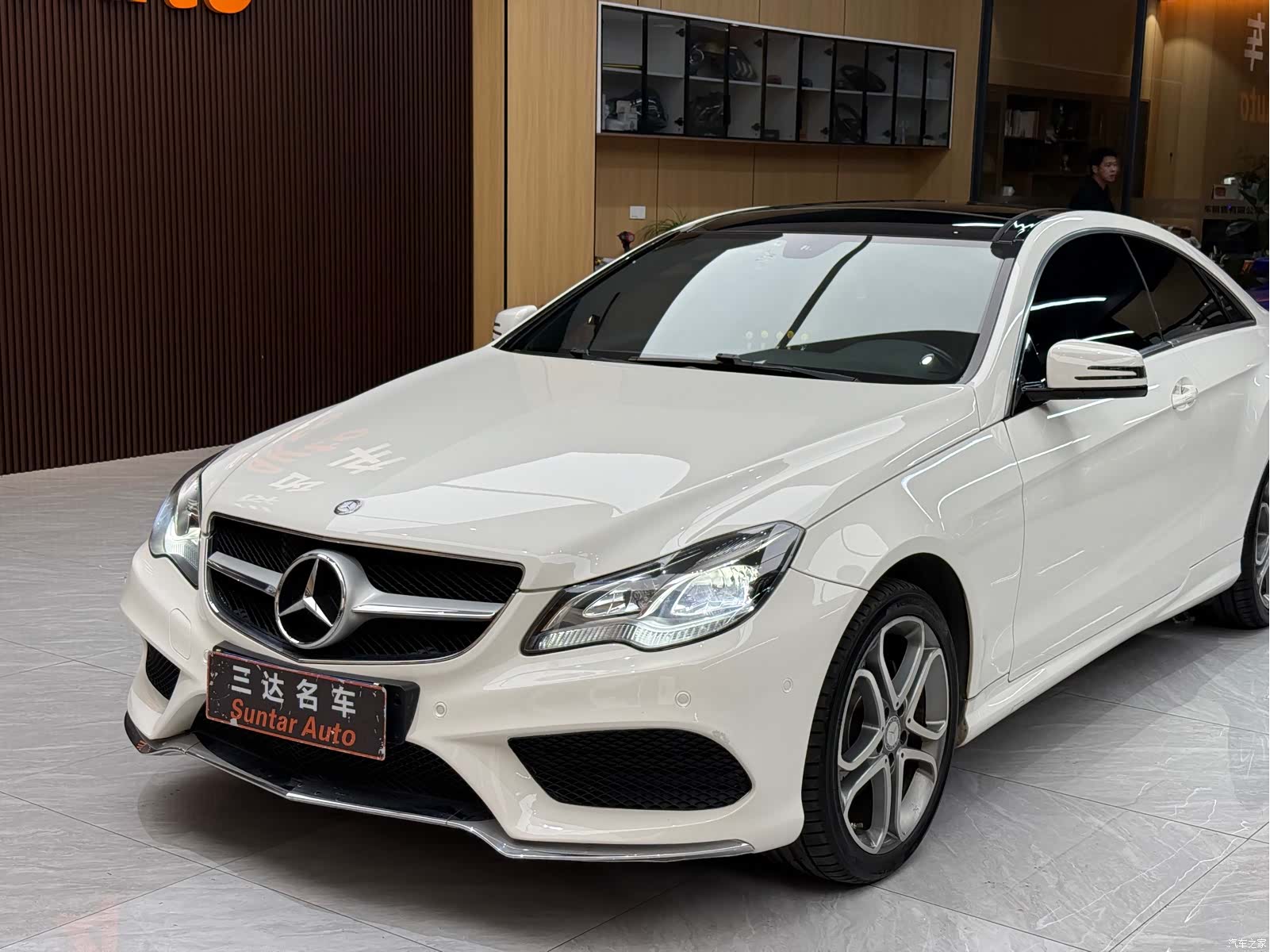 Mercedes-Benz E-Class, 2014 9
