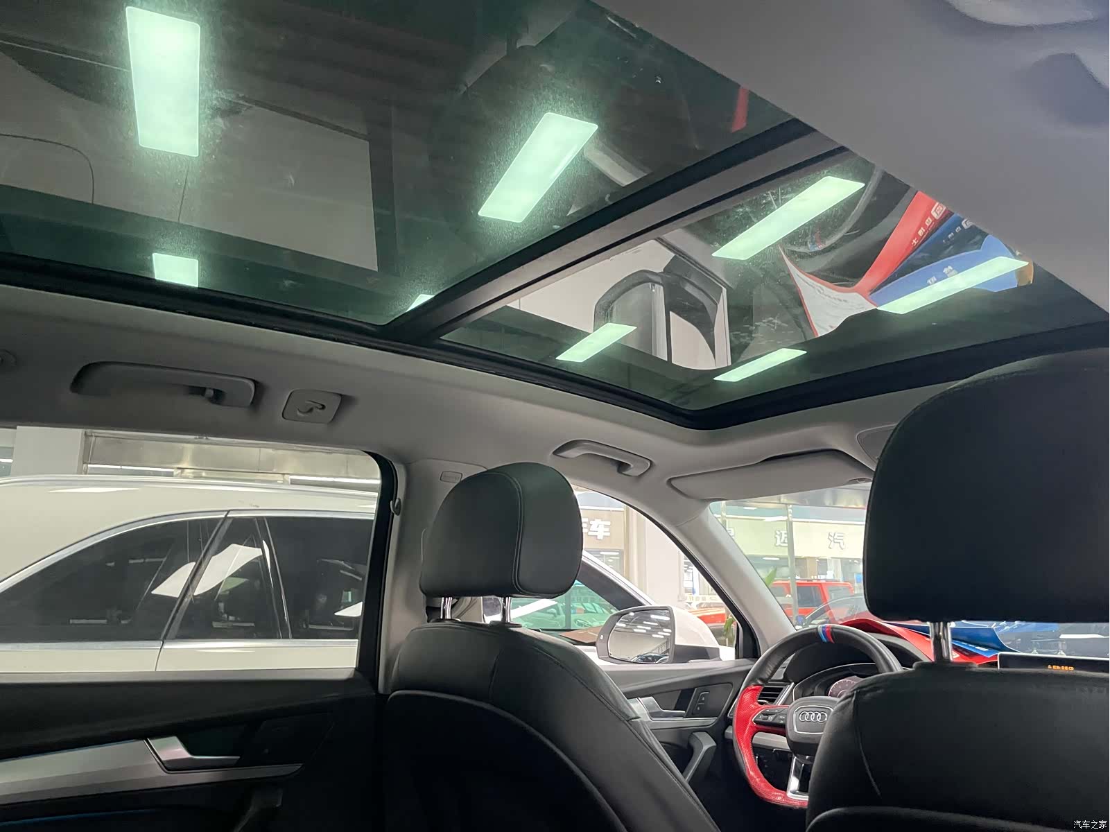 Audi Q5L, 2021 11