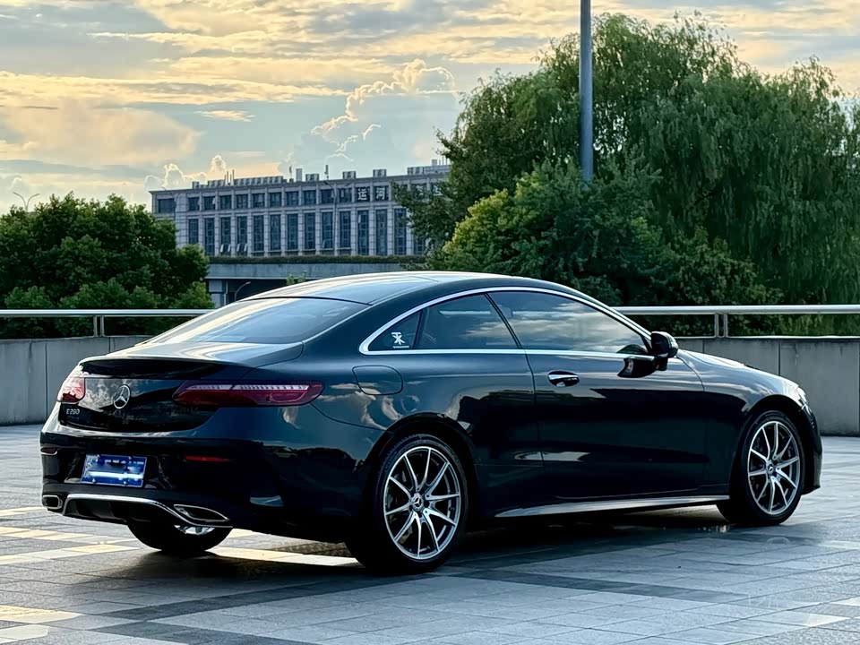 Mercedes-Benz E-class