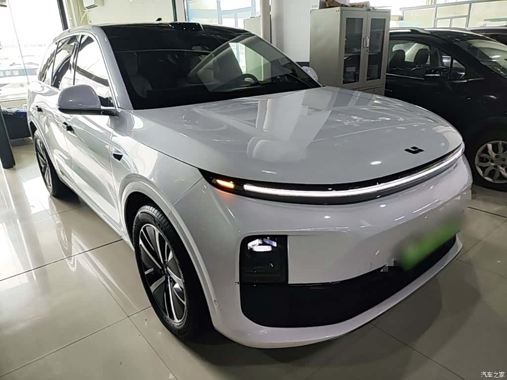 Li Auto L6, 2024 4