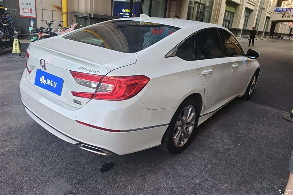 Honda Accord, 2019 3