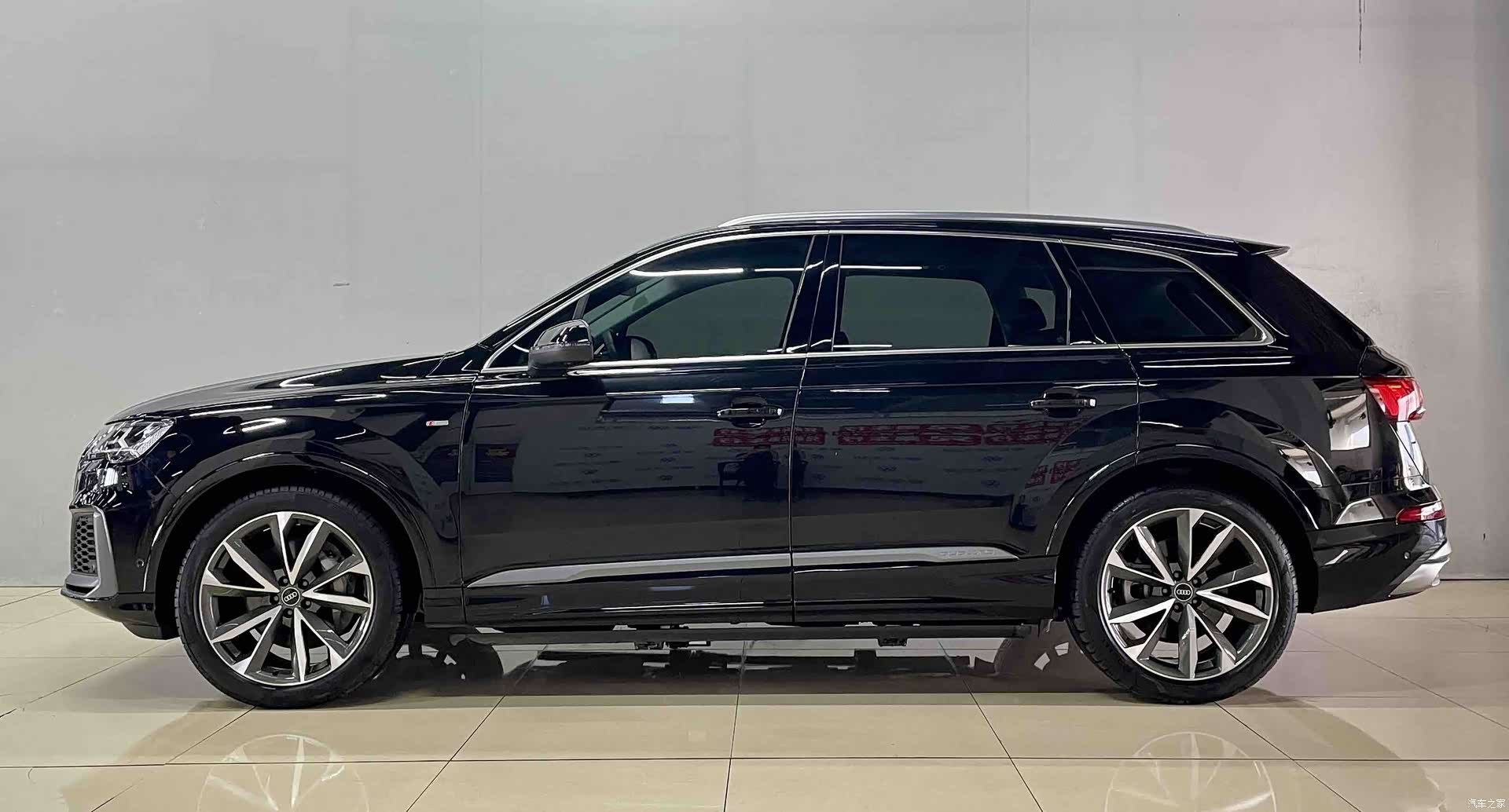 Audi Q7, 2023 7
