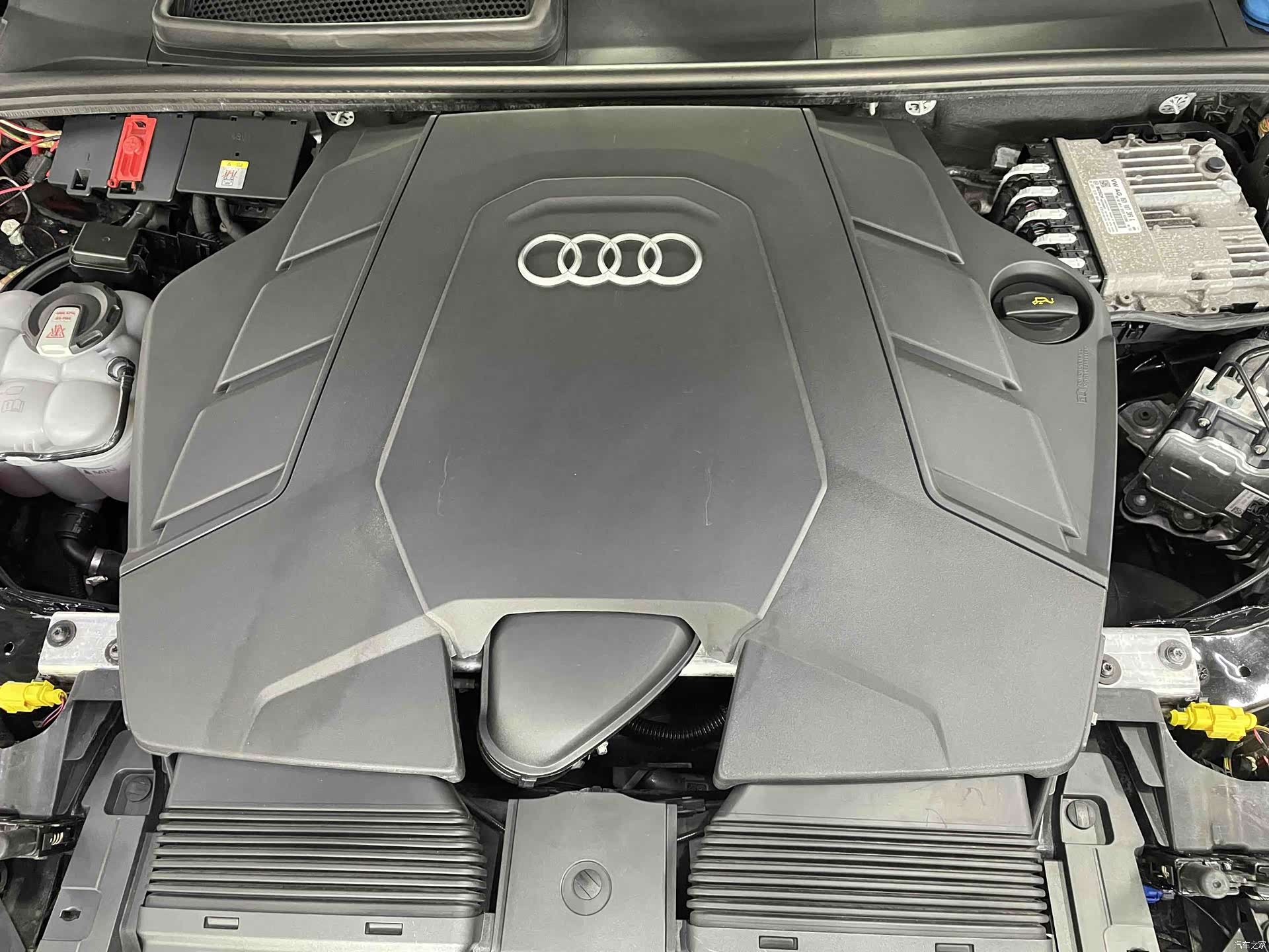 Audi Q7, 2023 16