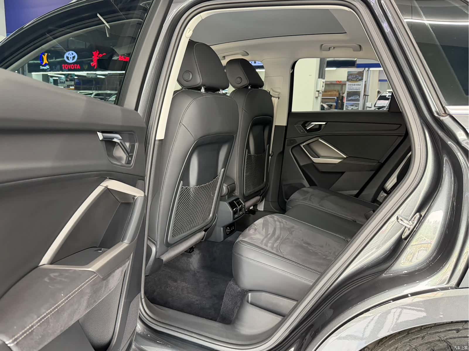 Audi Q3, 2022 9