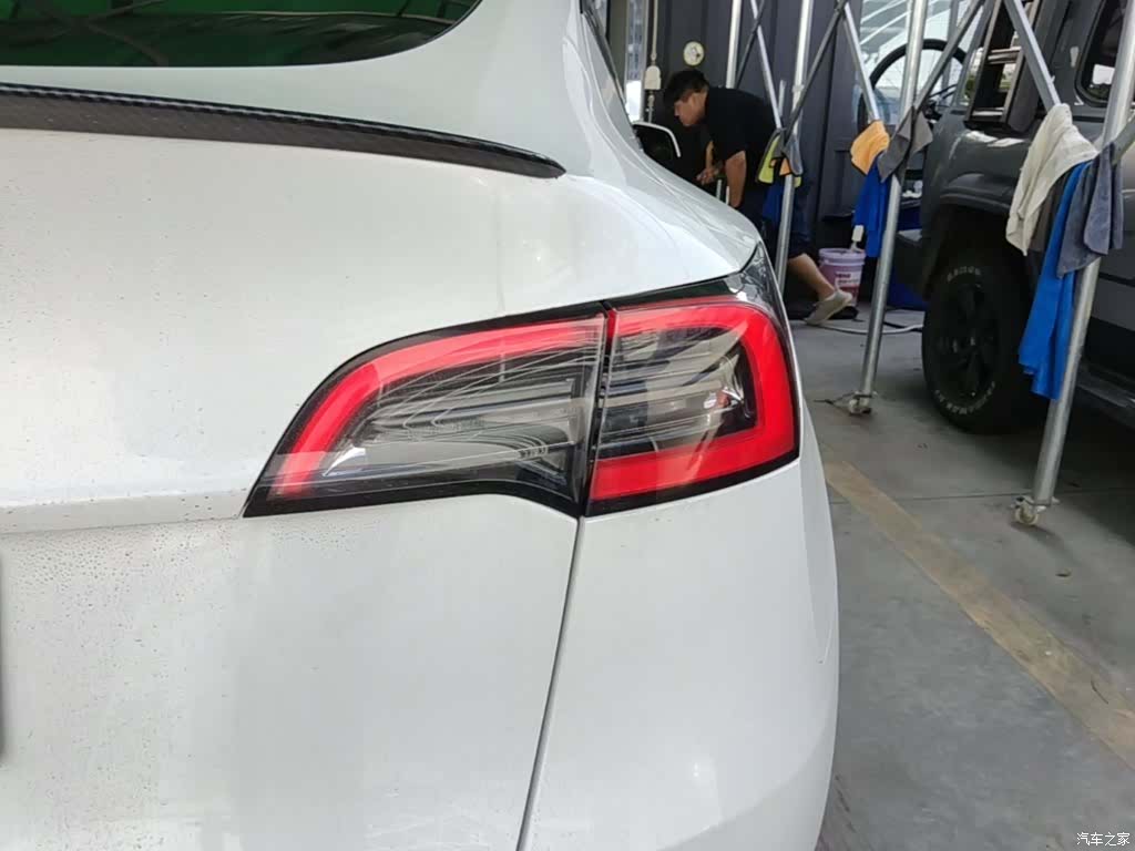 Tesla Model Y, 2022 8