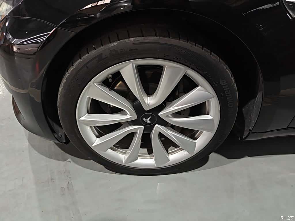 Tesla Model 3, 2021 23