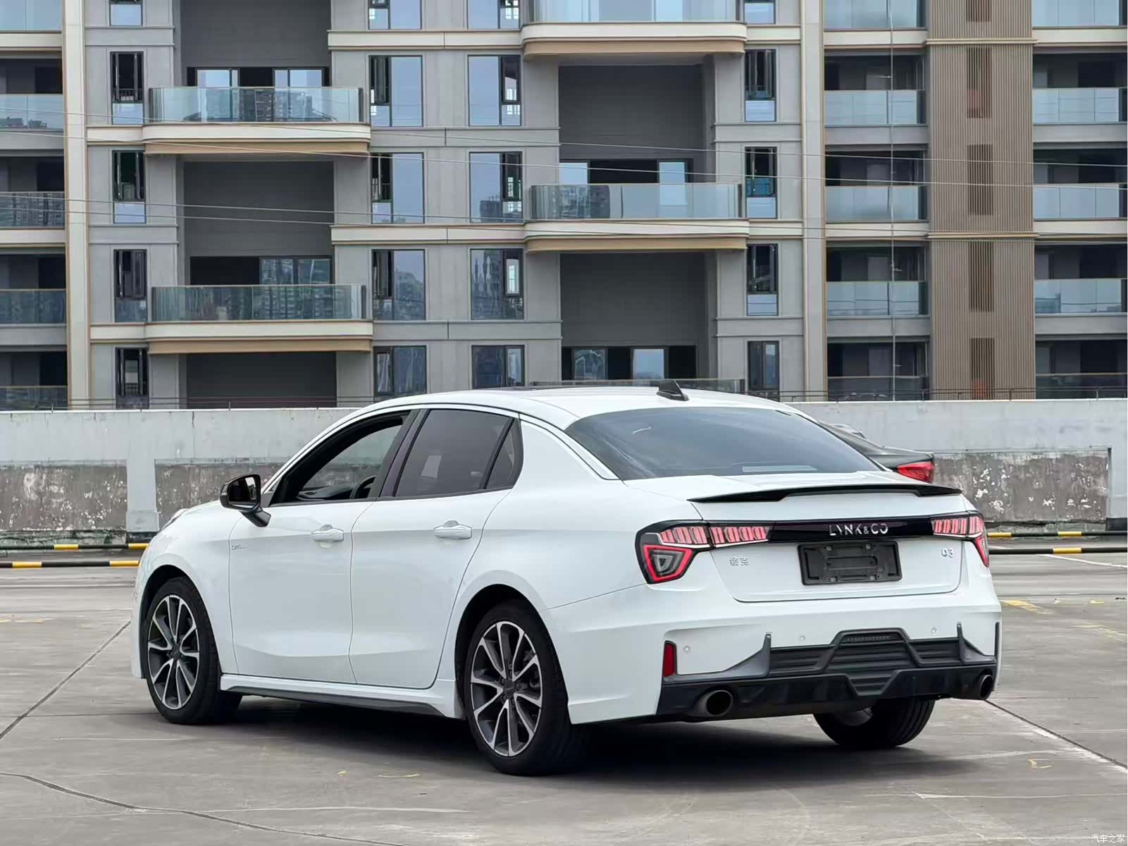 Lynk & Co 01, 2019 все фото