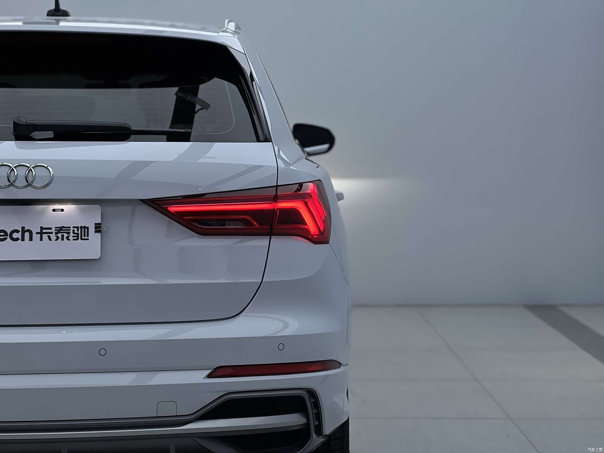 Audi Q3, 2022 8