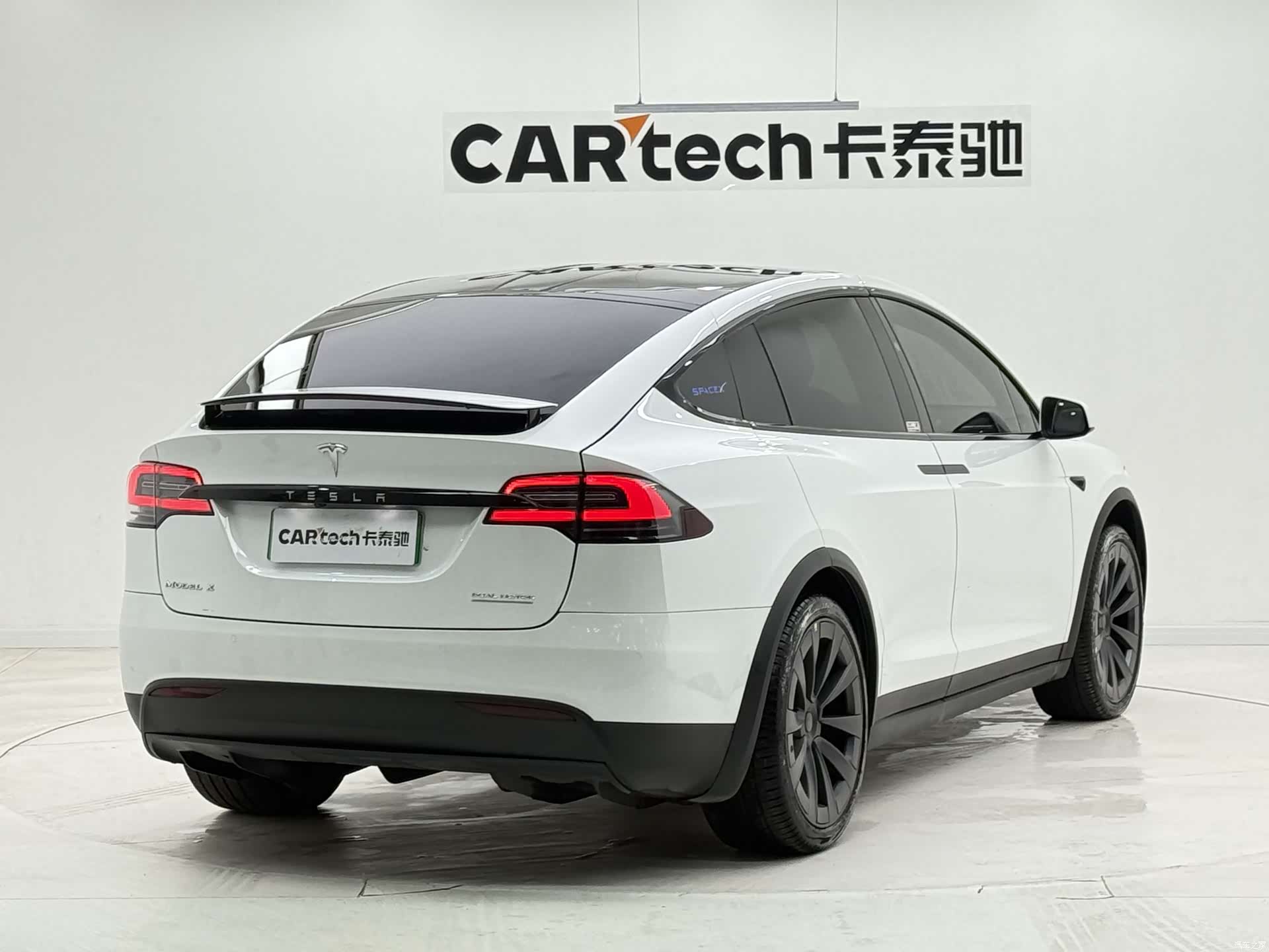 Tesla Model X, 2019 6