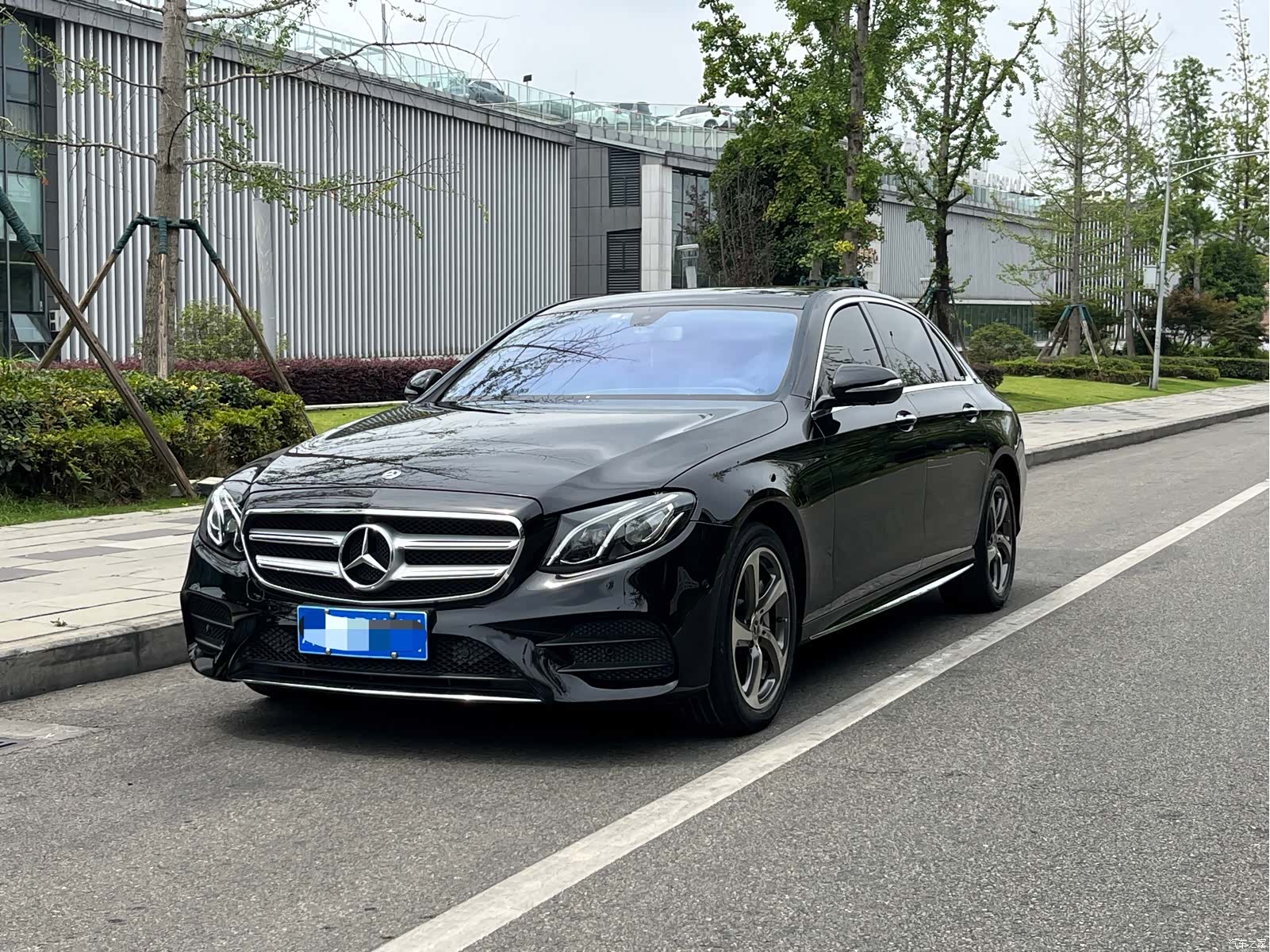 Mercedes-Benz E-Class, 2018 1