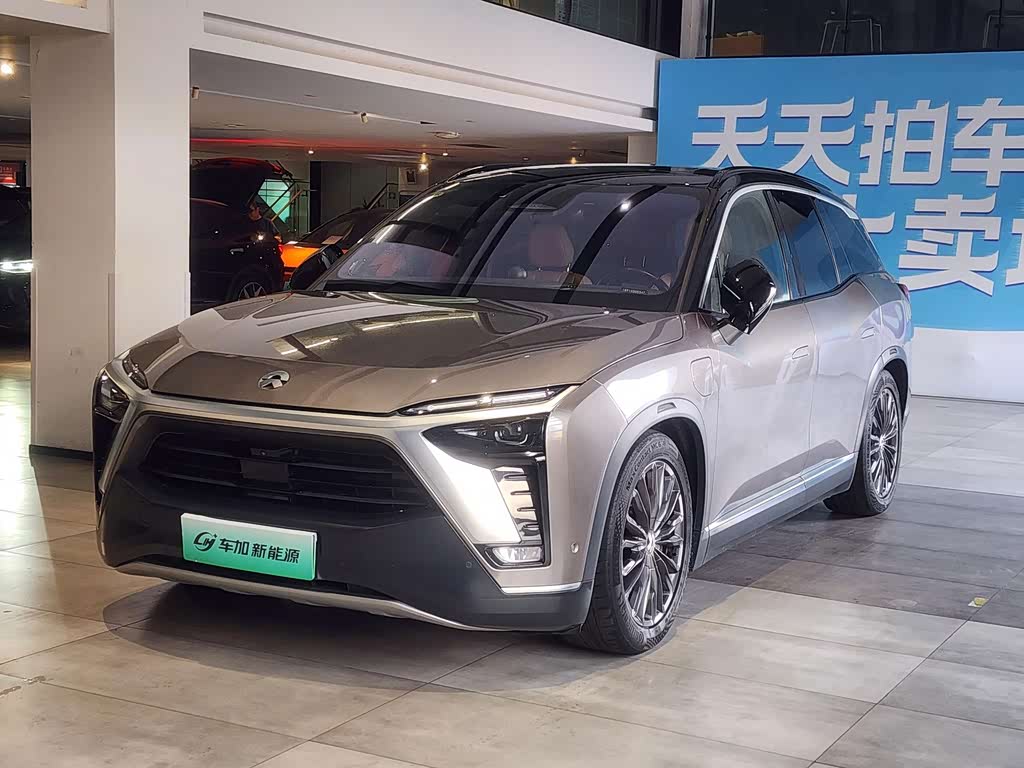 NIO ES8