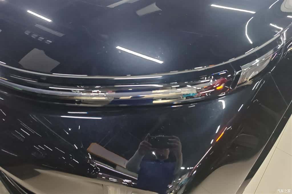 Li Auto L8, 2025 все фото