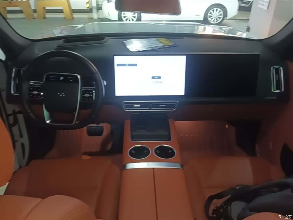 Li Auto L7, 2024 10