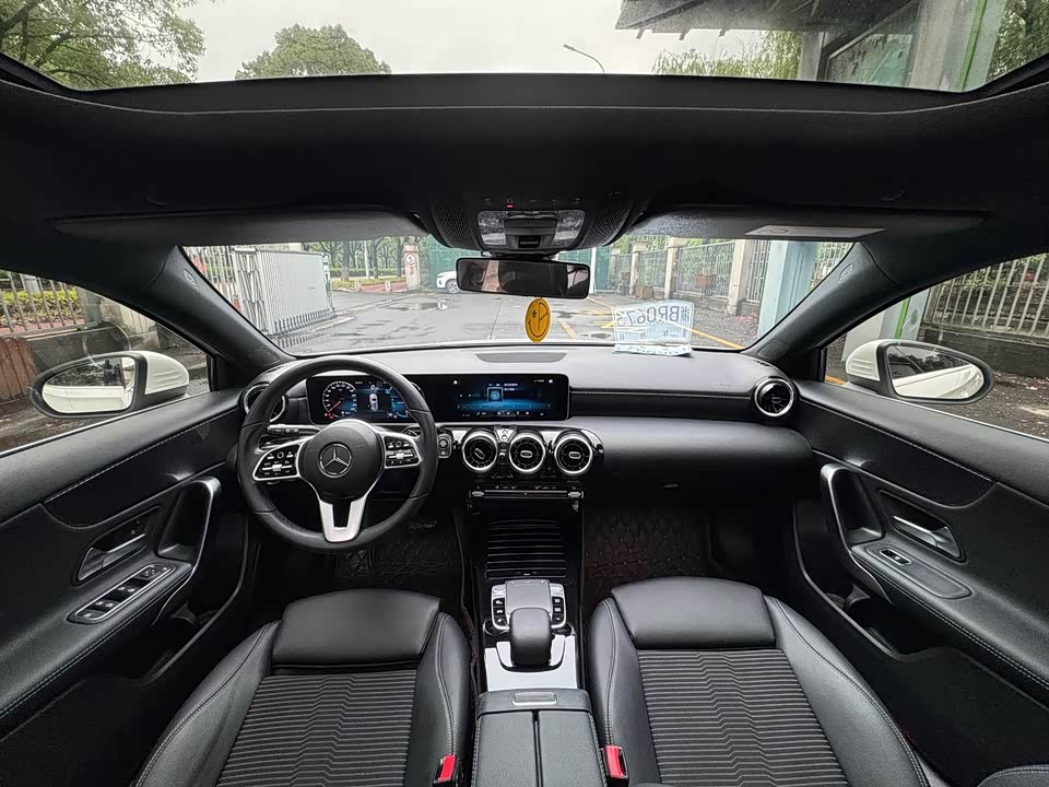 Mercedes-Benz Class A Mercedes-Benz Class A