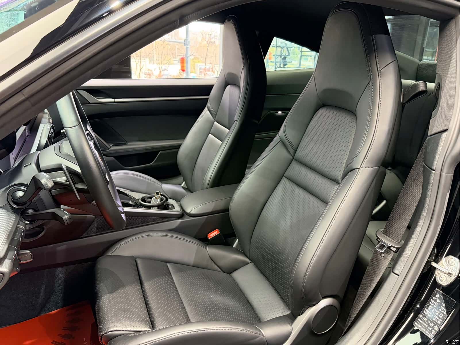 Porsche 911, 2023 8