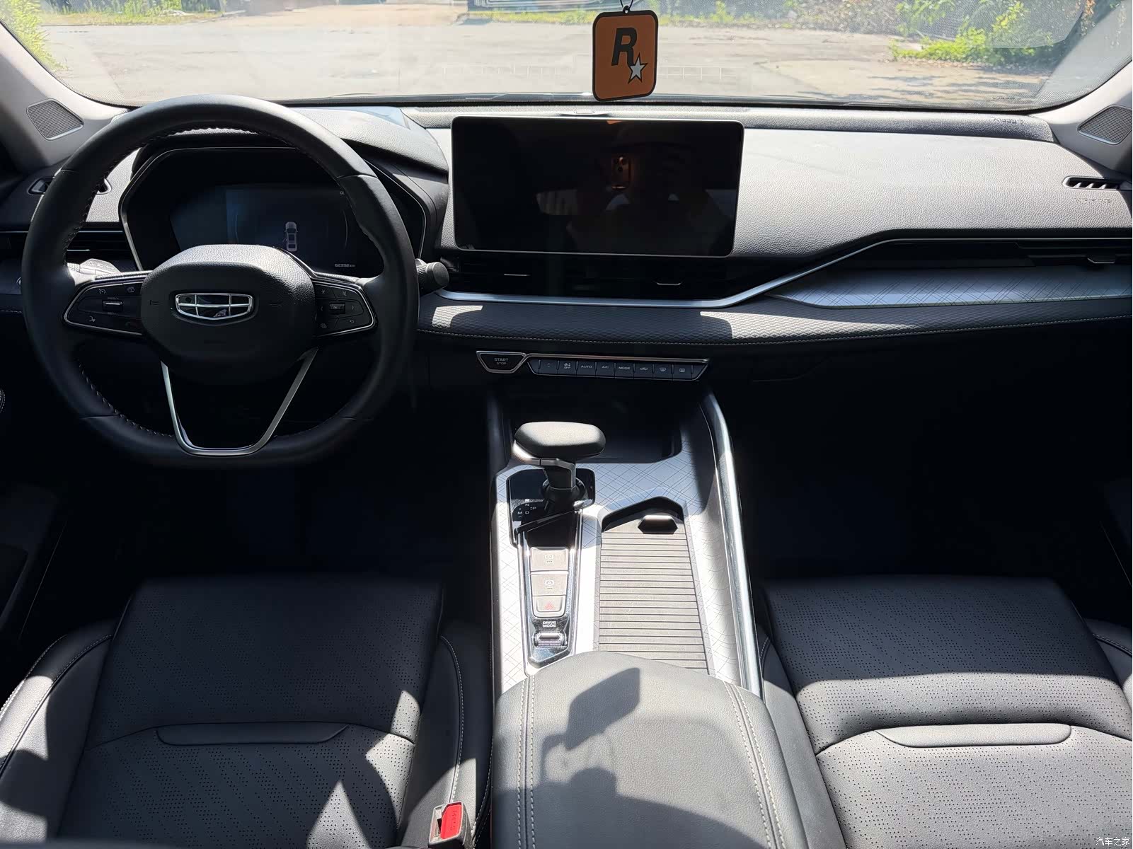 Geely Preface, 2021 12