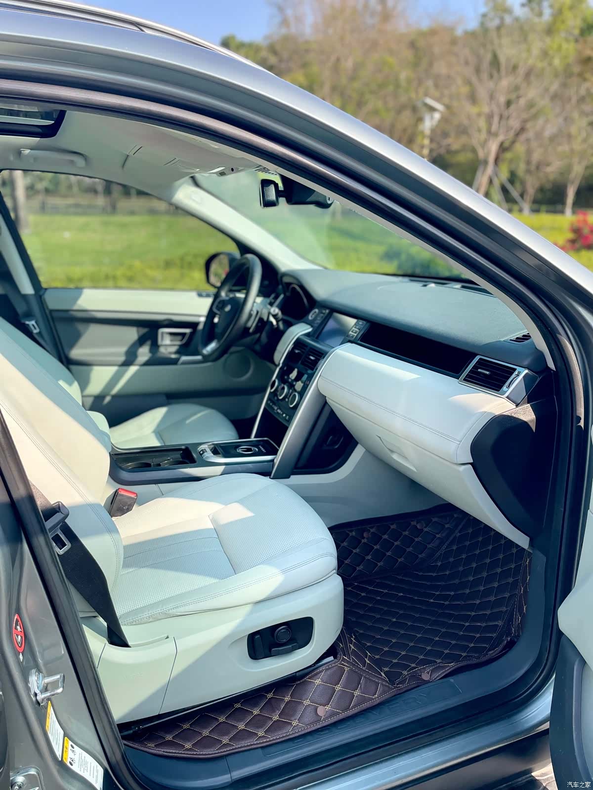 Land Rover Discovery, 2016 15