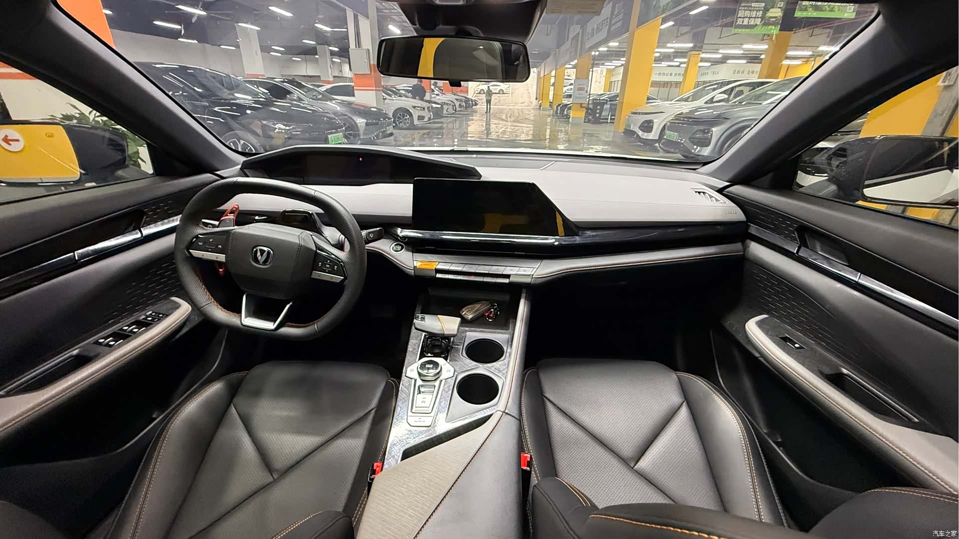 Changan UNI-V, 2023 17