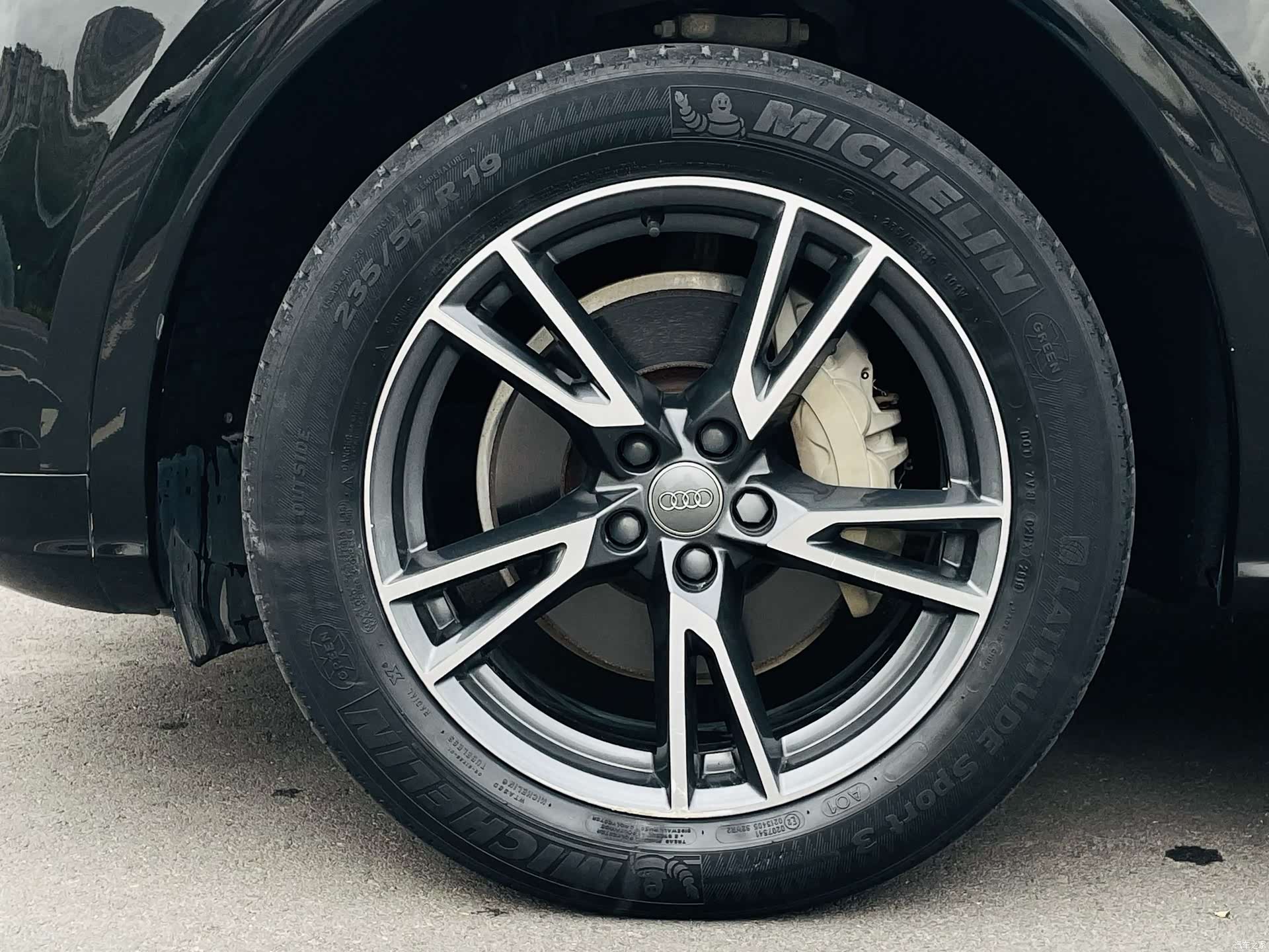 Audi Q5L, 2019 24