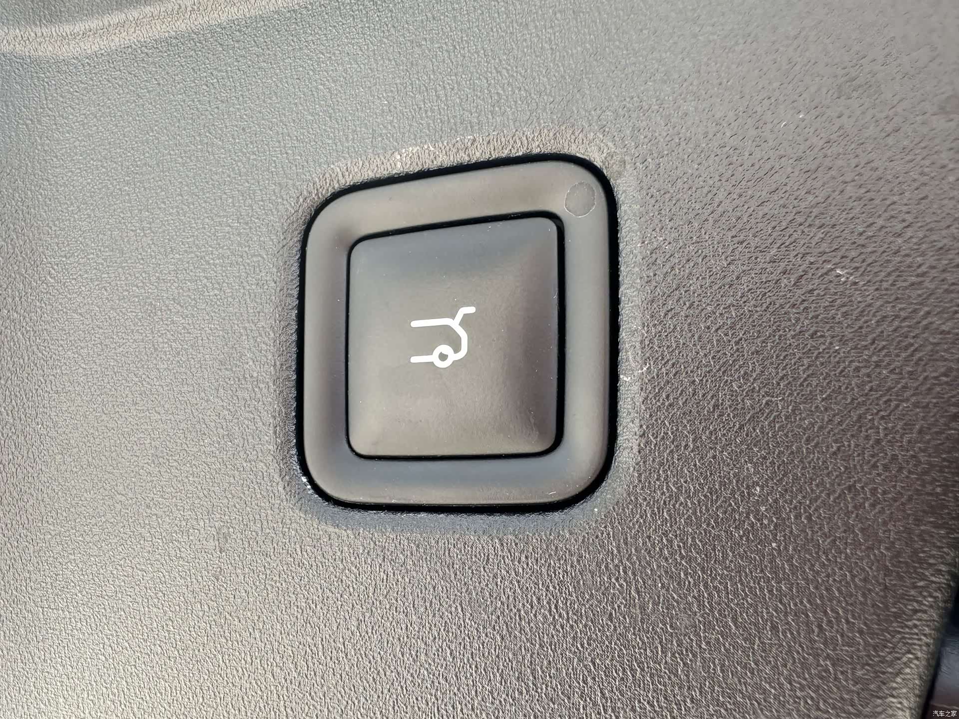 Leapmotor C16, 2025 14