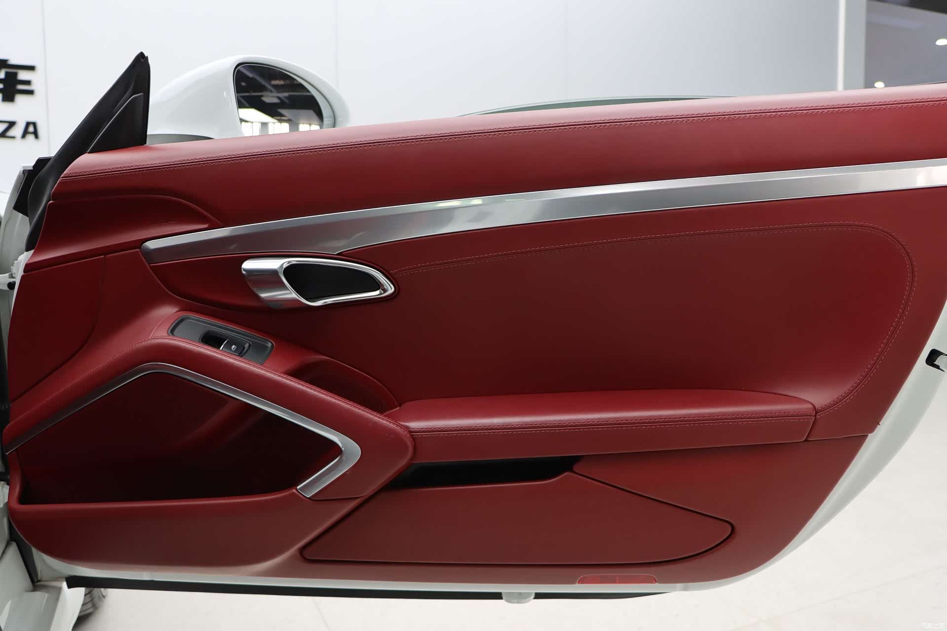 Porsche Cayman, 2017 21