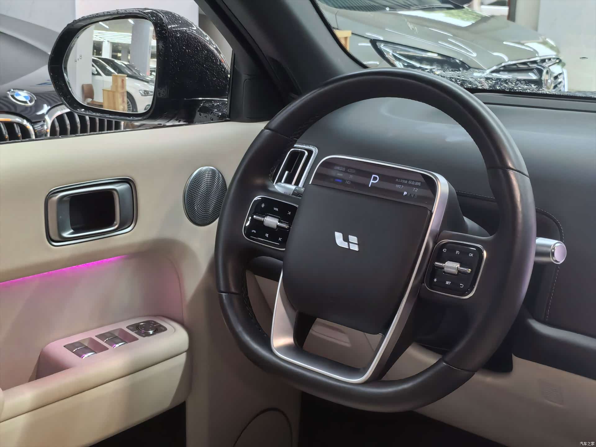Li Auto L8, 2023 все фото