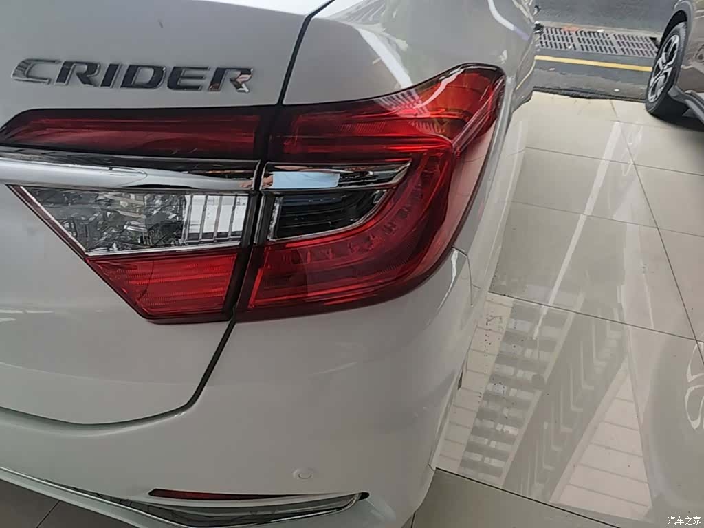 Honda Crider, 2017 8