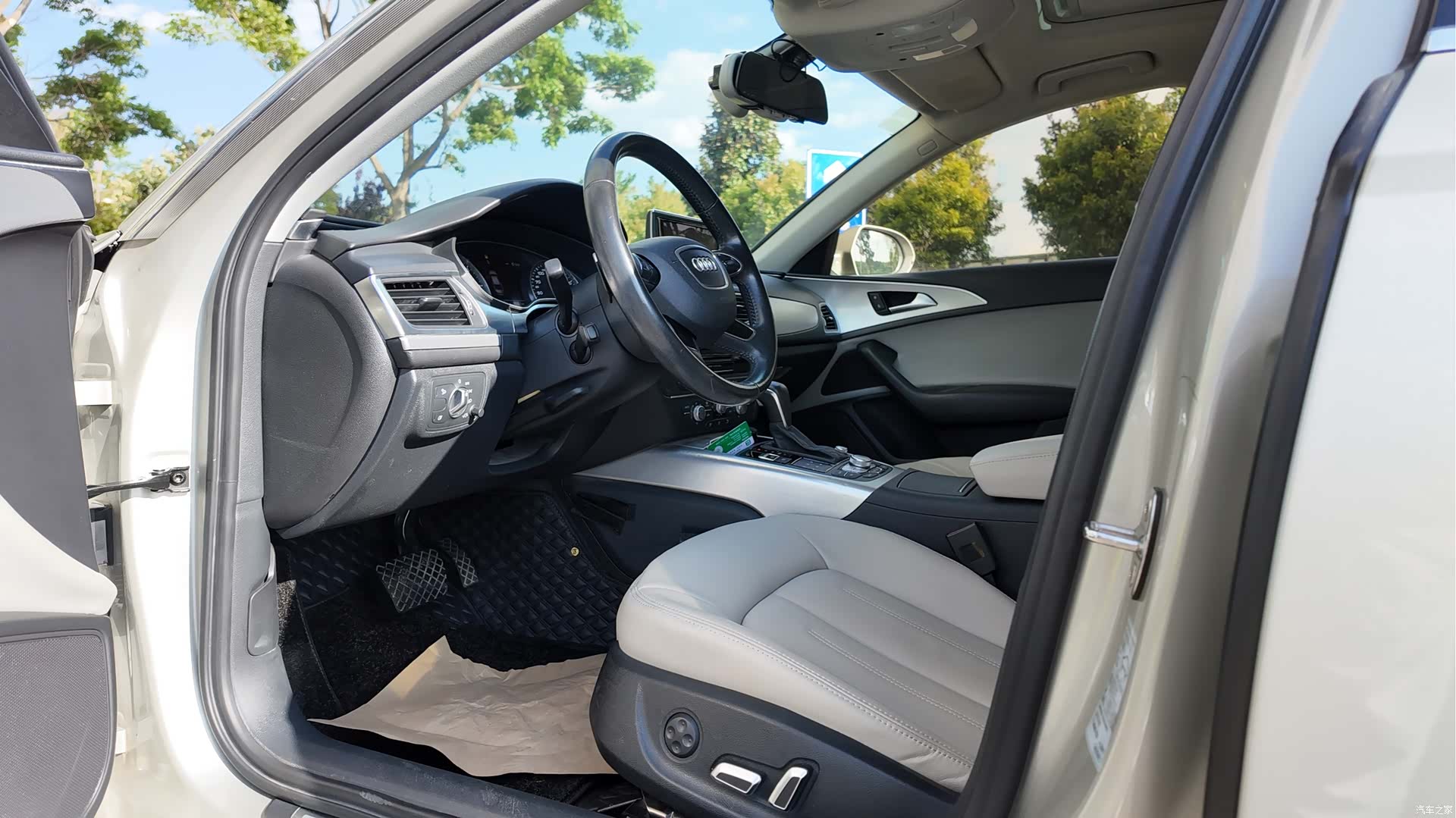 Audi A6L, 2016 9