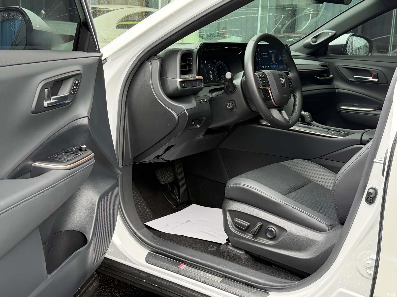 Toyota Crown, 2024 14