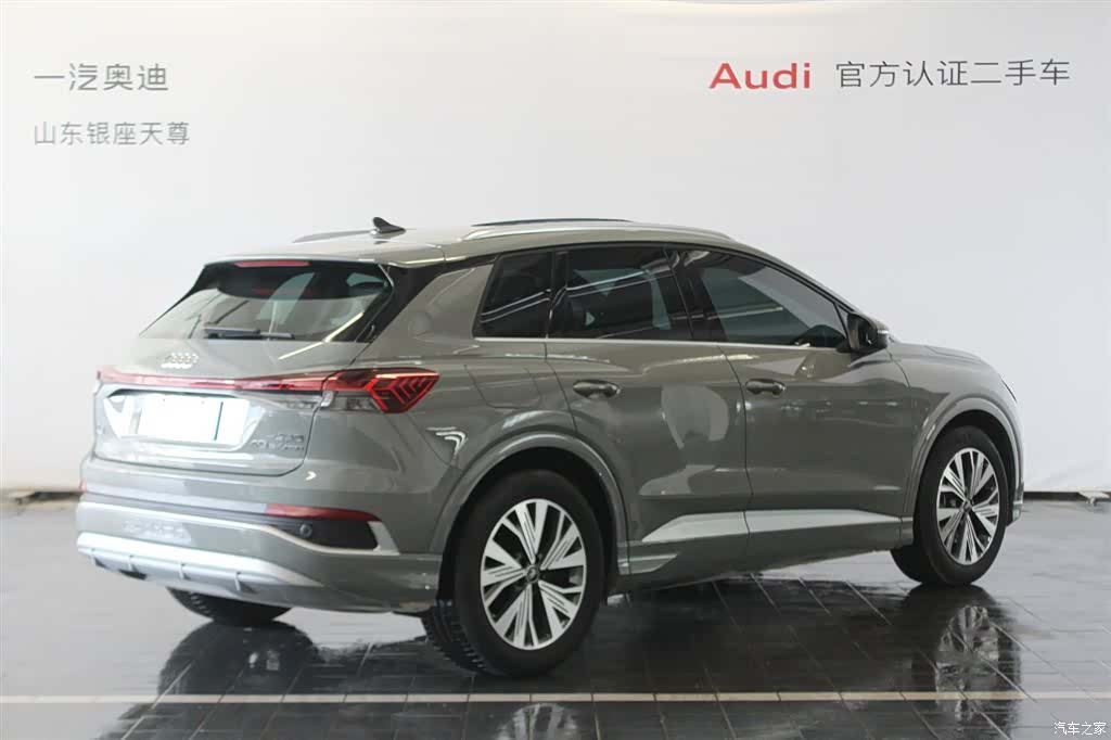Audi Q4 e-tron, 2025 все фото