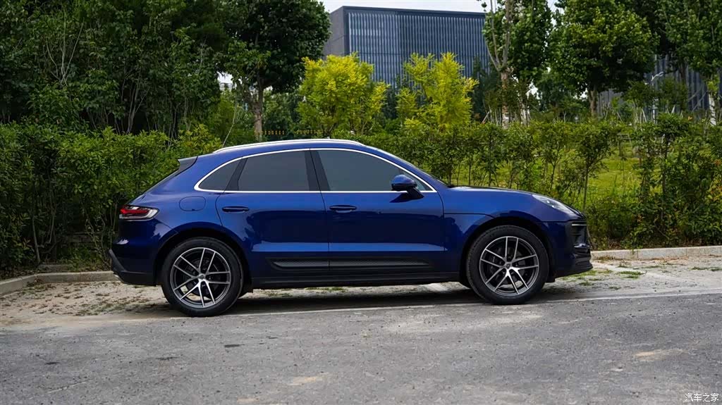 Porsche Macan, 2022 4