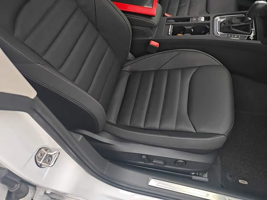 Volkswagen CC 2024, фото 24