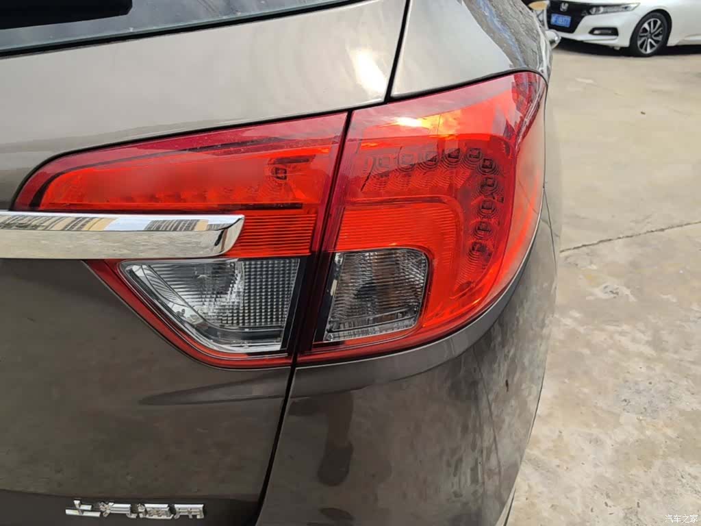 Buick Envision Plus, 2016 8