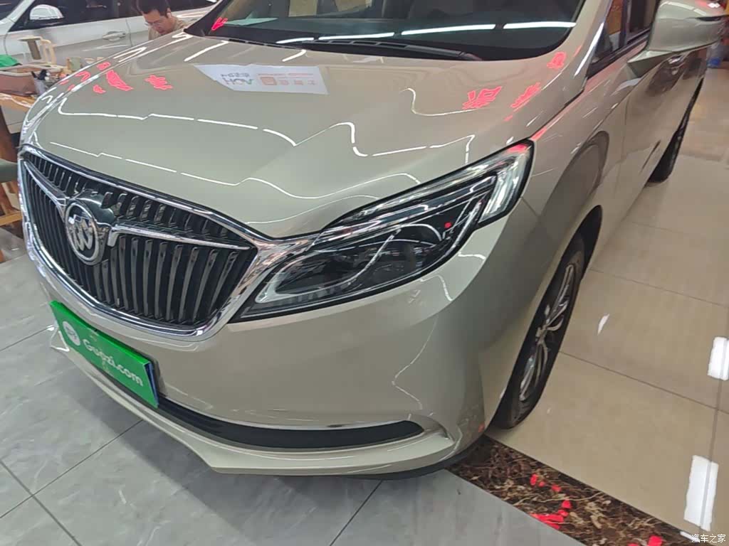 Buick GL8, 2017 24