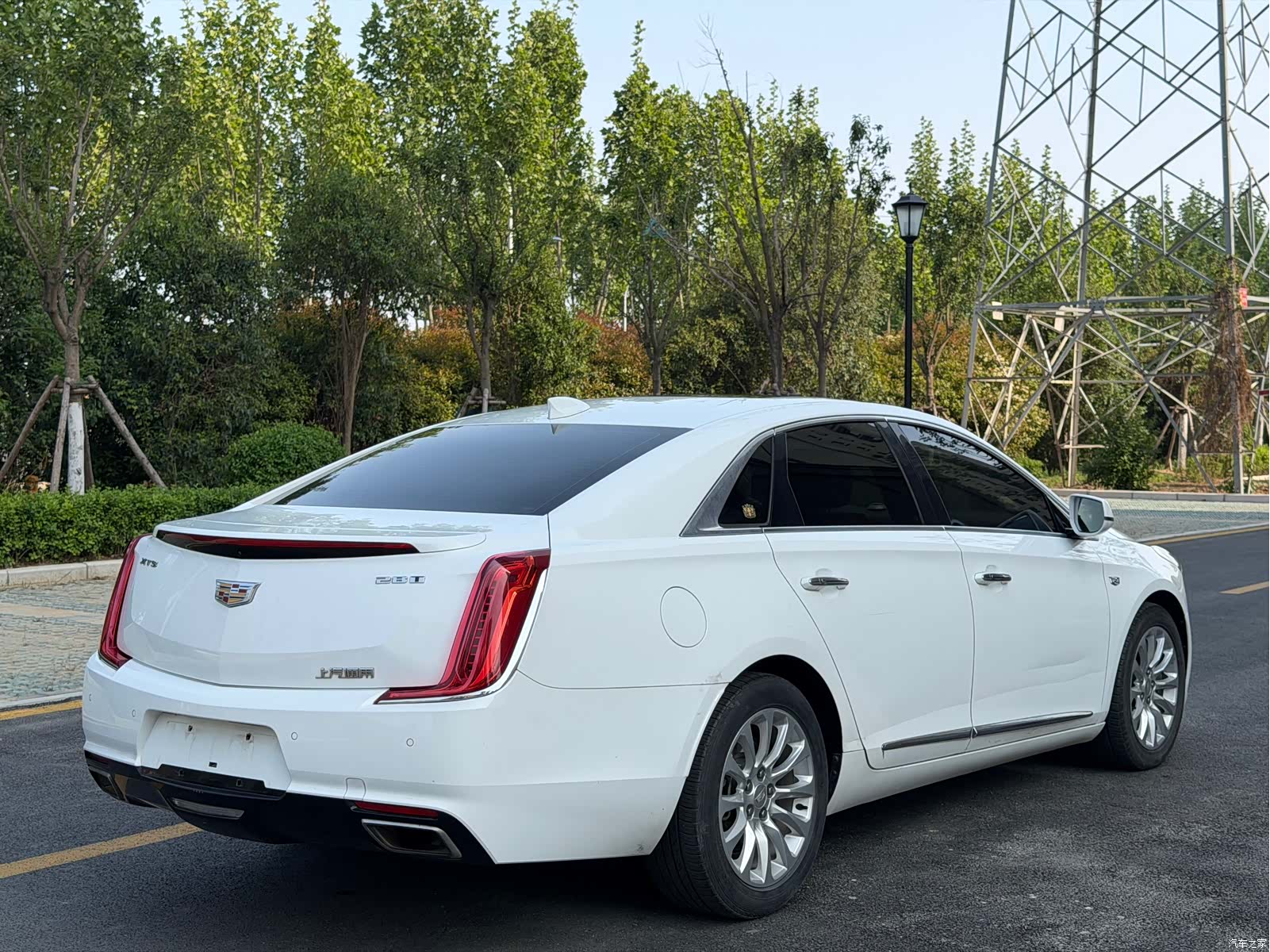 Cadillac XTS, 2018 9