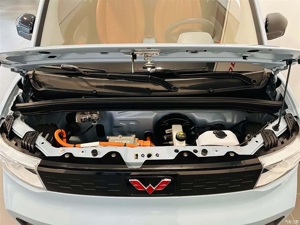 Wuling MINIEV, 2021 9