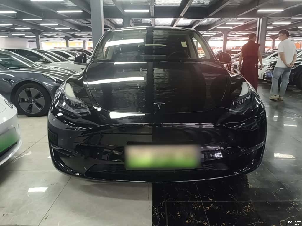 Tesla Model Y, 2024 3