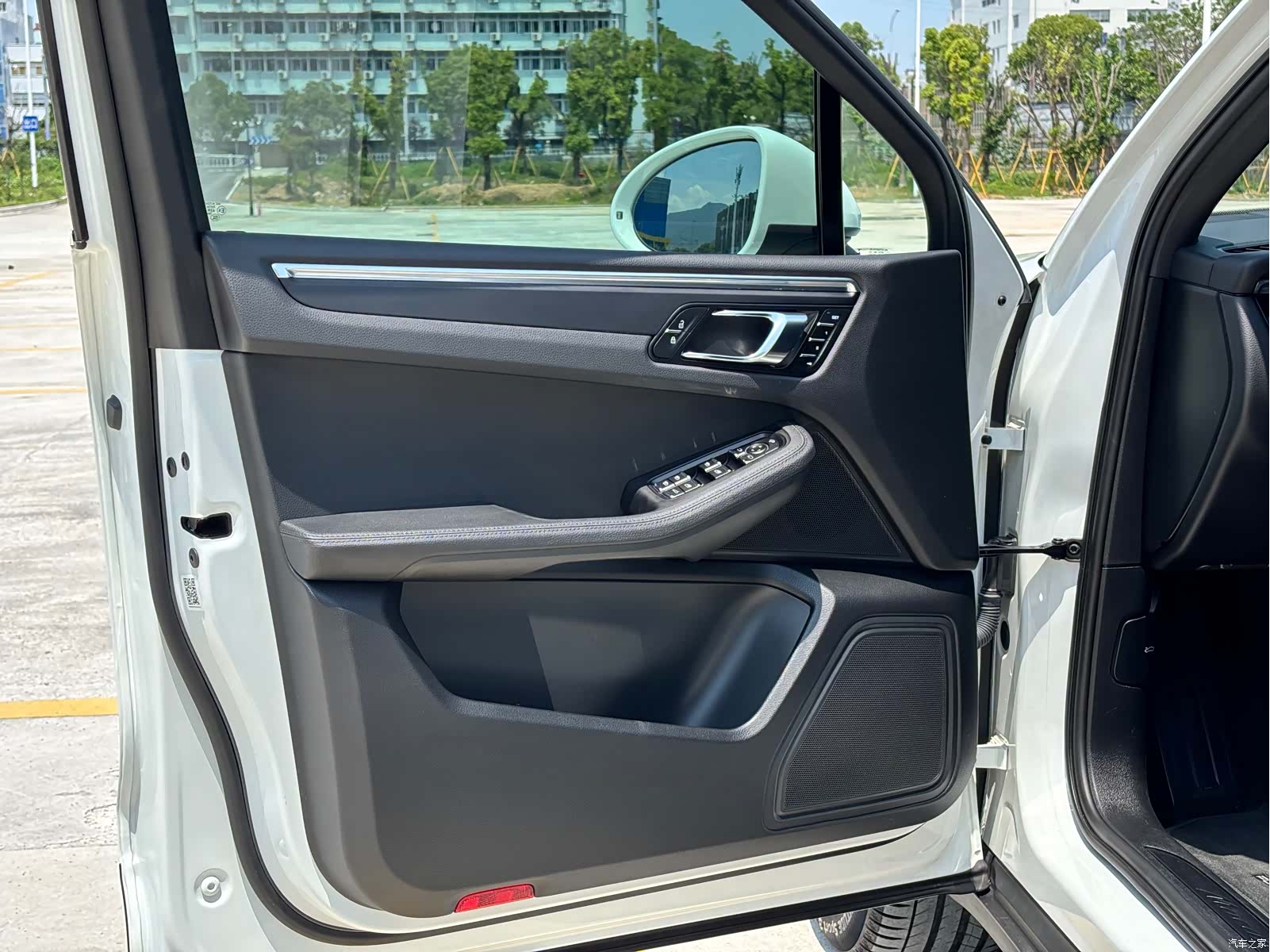 Porsche Macan, 2021 12