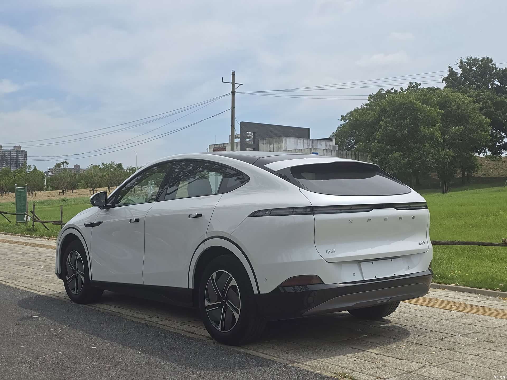 Xpeng G6, 2024 4