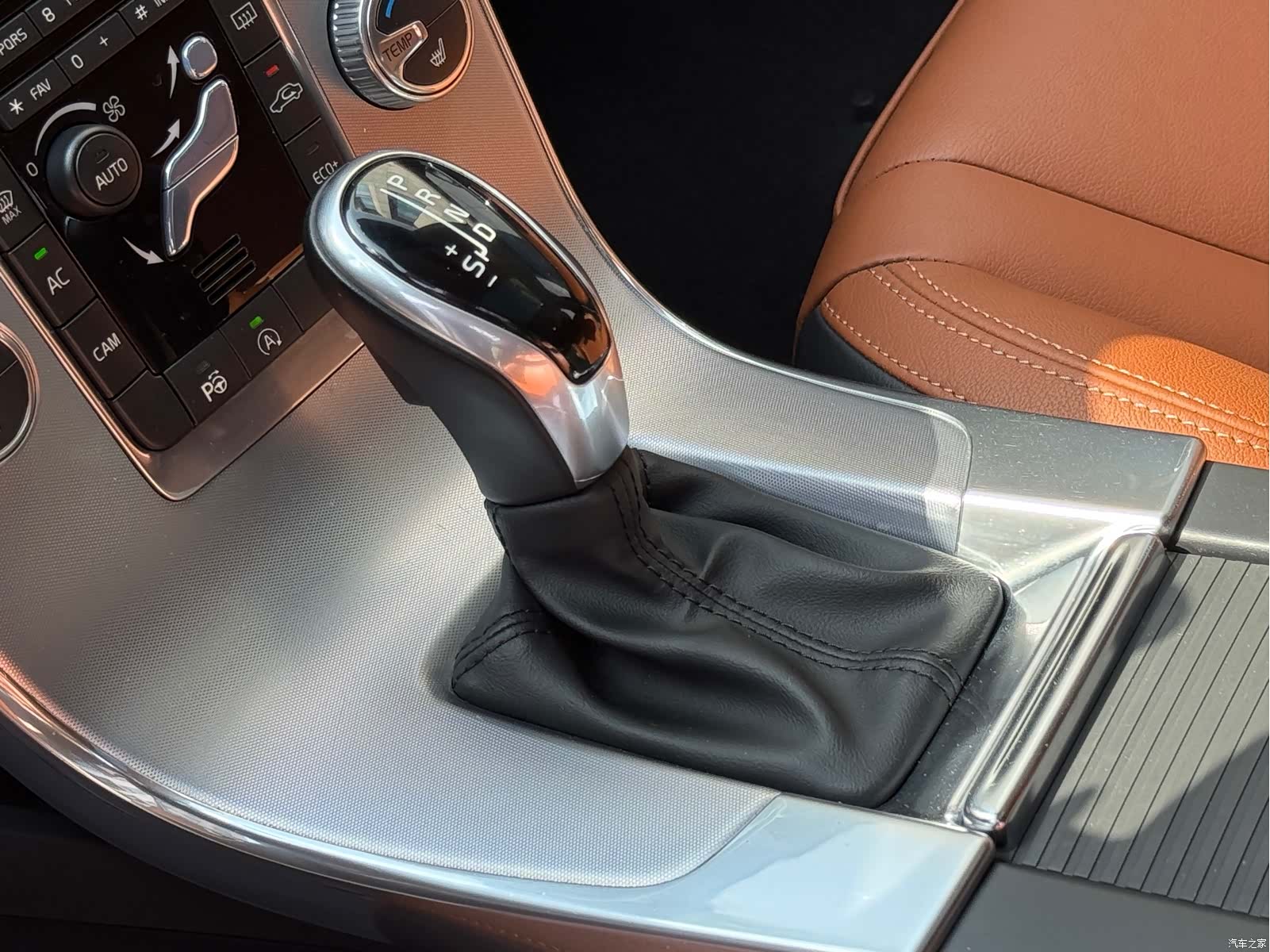 Volvo V60, 2017 8