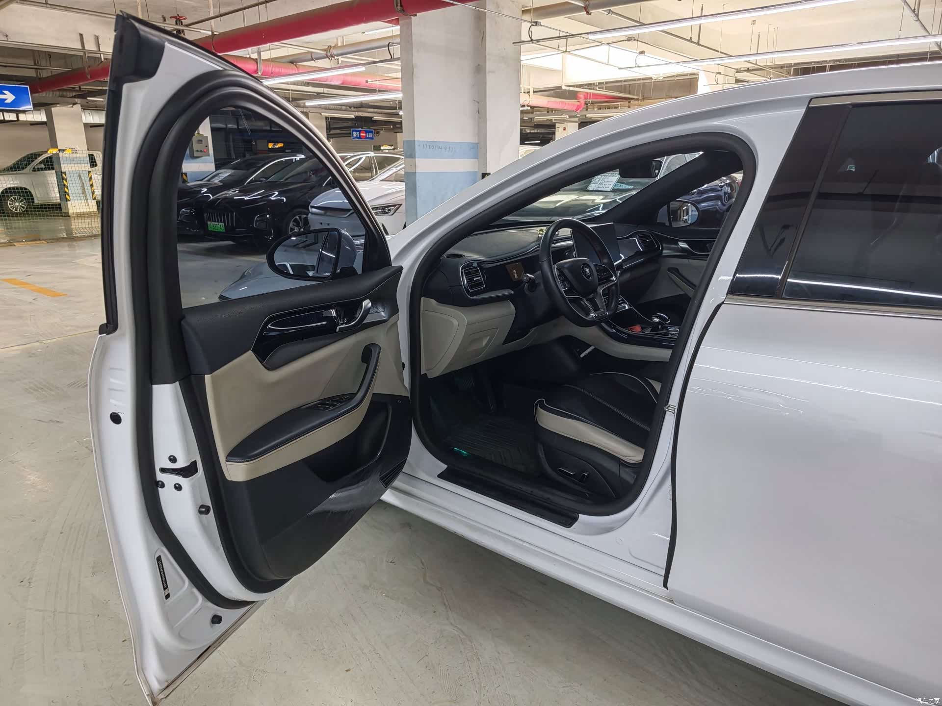 BYD Qin, 2022 17