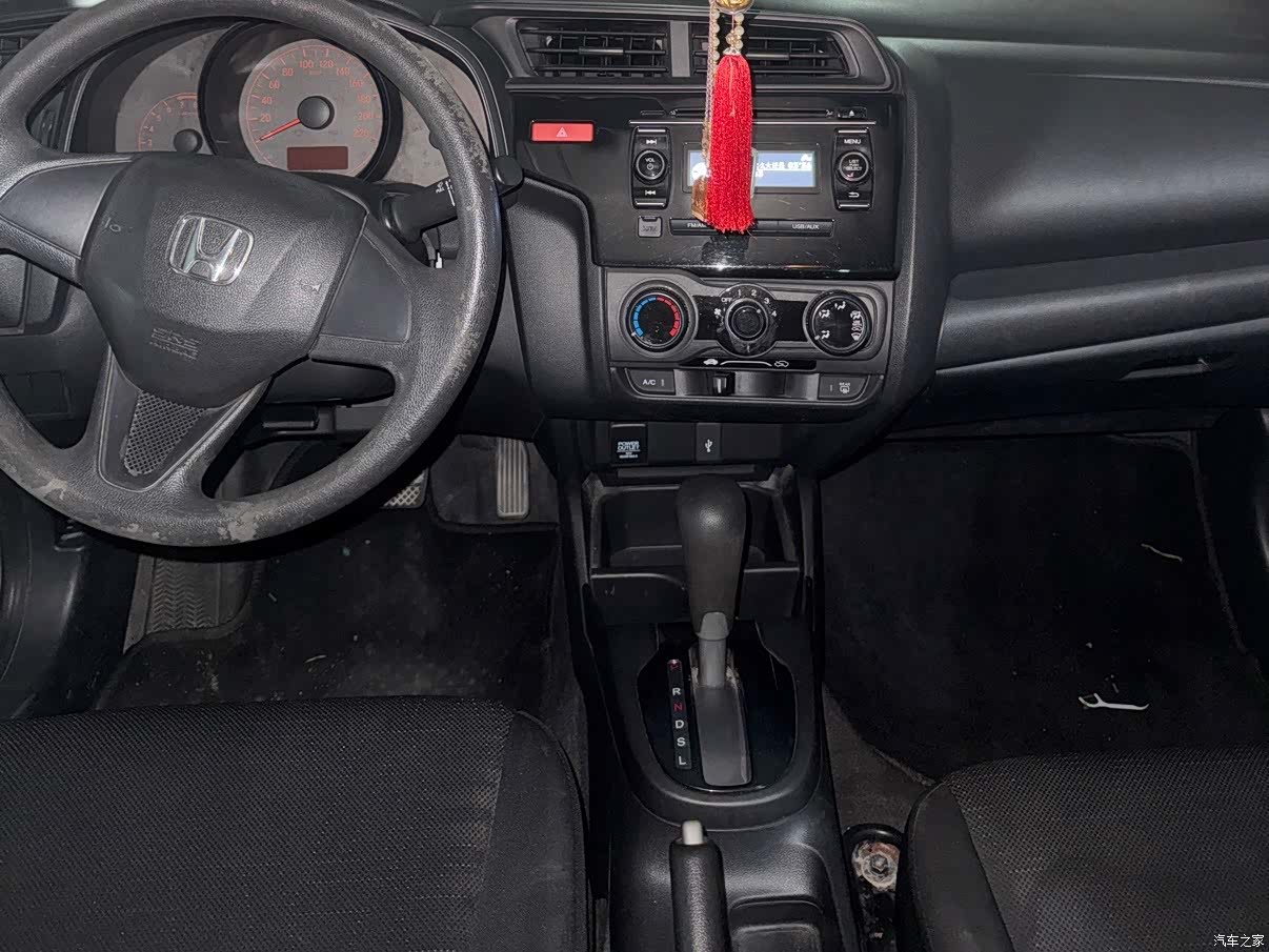 Honda Fit, 2016 10