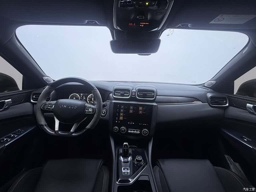 Lynk & Co 01, 2018 16