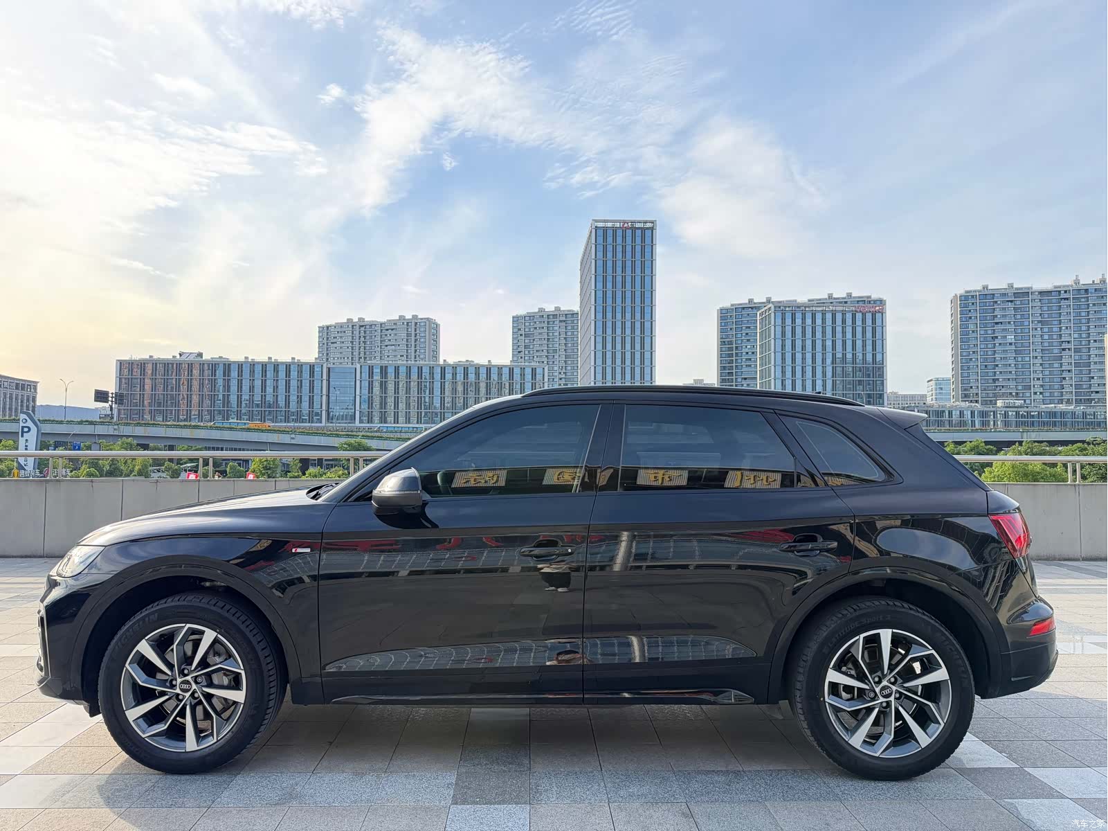 Audi Q5L, 2023 9