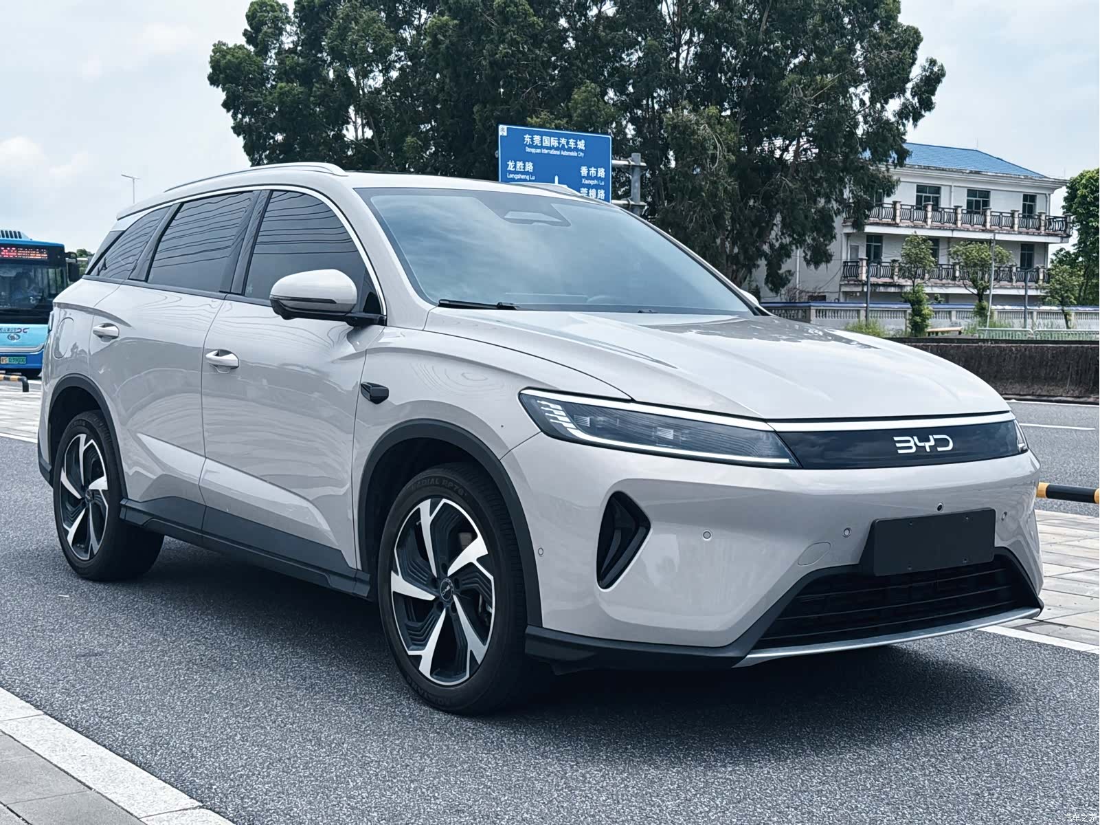 BYD HiAce, 2025 3