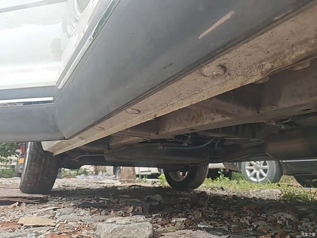 Wuling 560, 2015 21