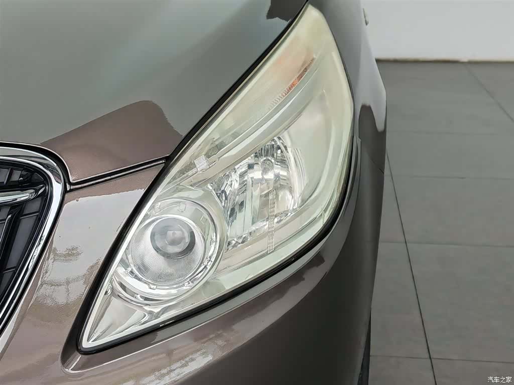 Buick GL8, 2017 7